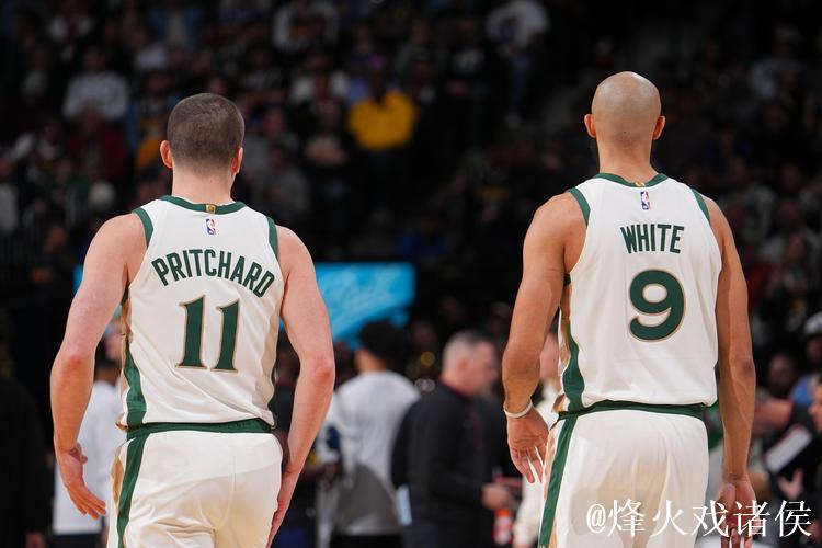 普里查德全场14投仅5中，三分8中2得到12分4篮板5助攻1失误